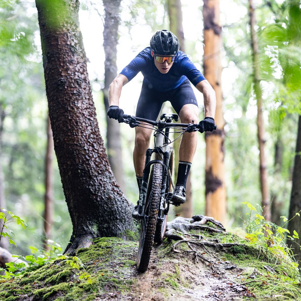 high-end-cycling-clothing