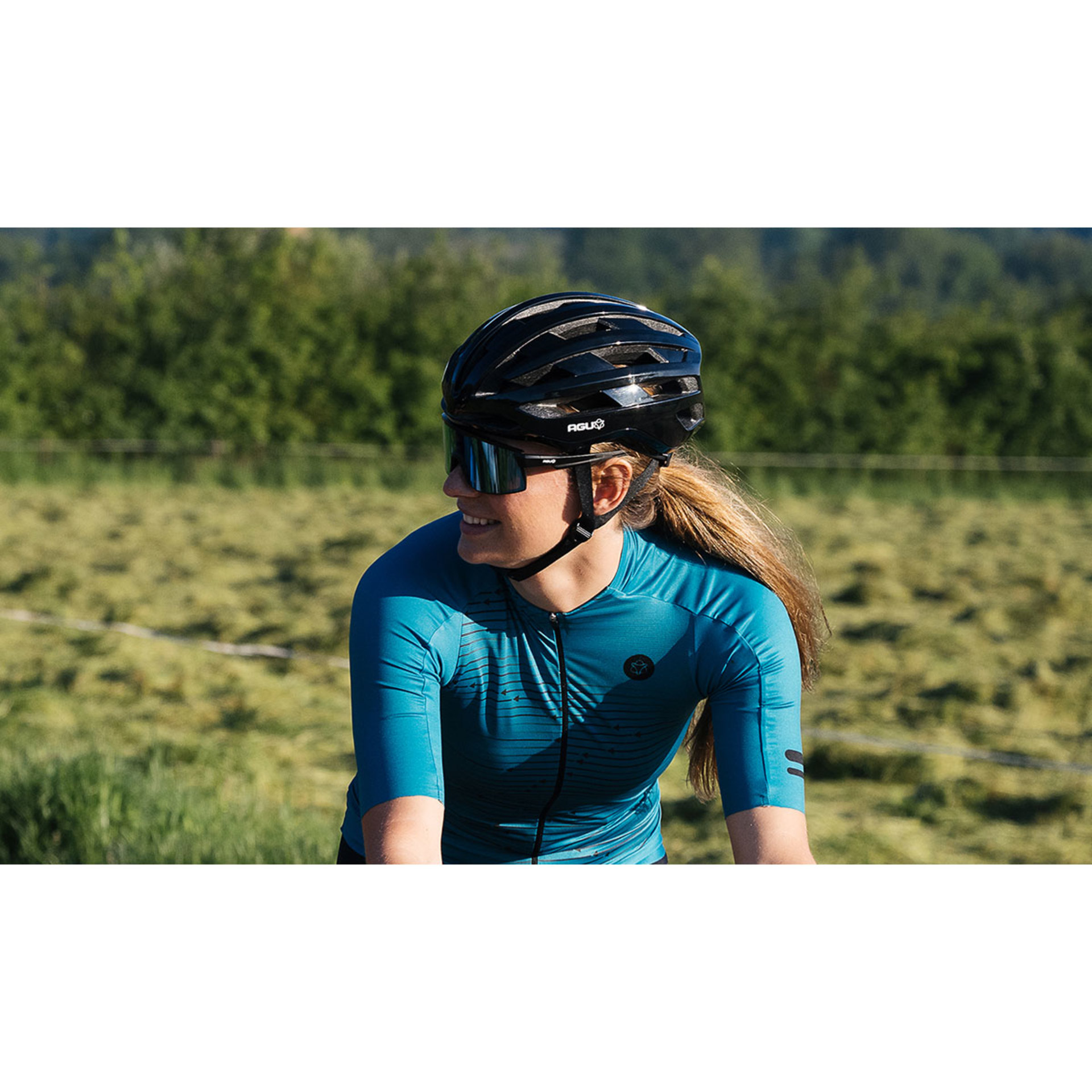 AGU Subsonic MIPS Race Fietshelm Zwart