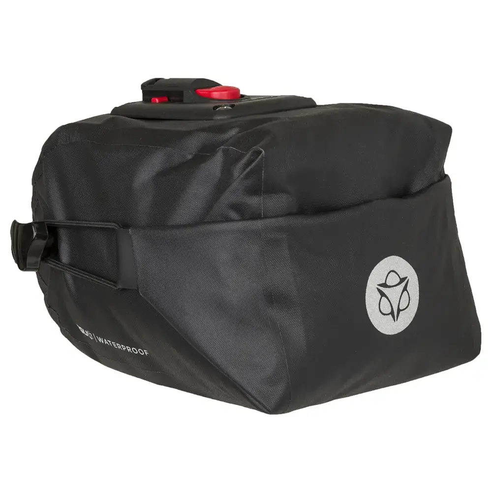 AGU Shelter 1.3L Zadeltas Zwart
