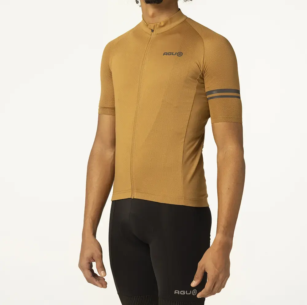 AGU Core Essential Fietsshirt Korte Mouwen Bruin Heren