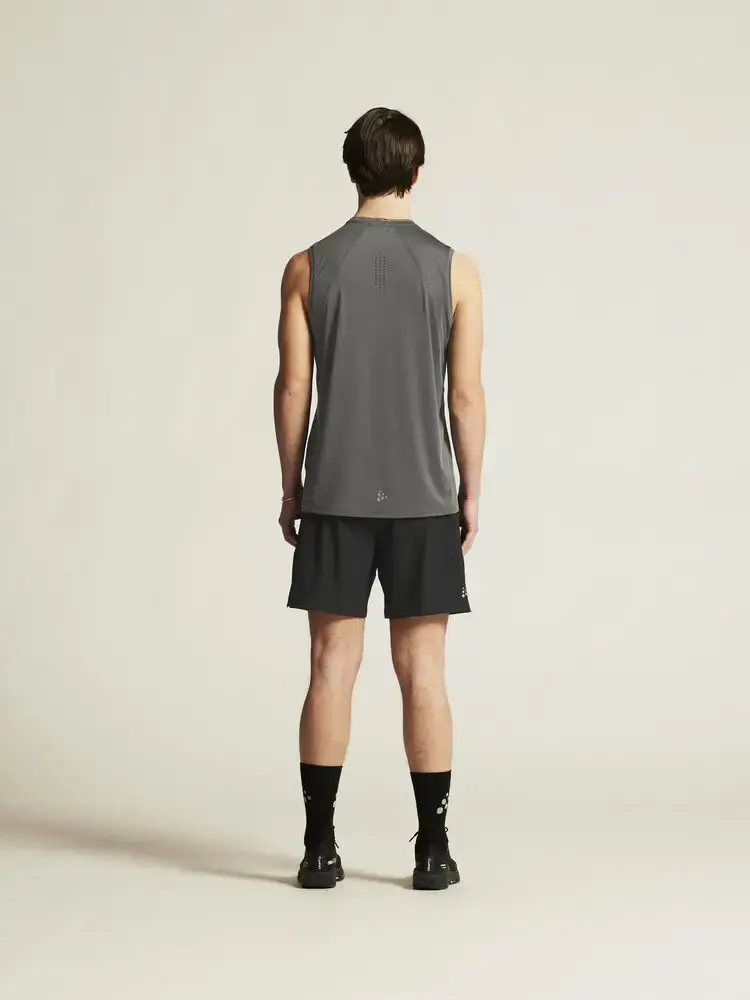 Craft ADV Essence 2 2-IN-1 Hardloopbroek Kort Zwart Heren