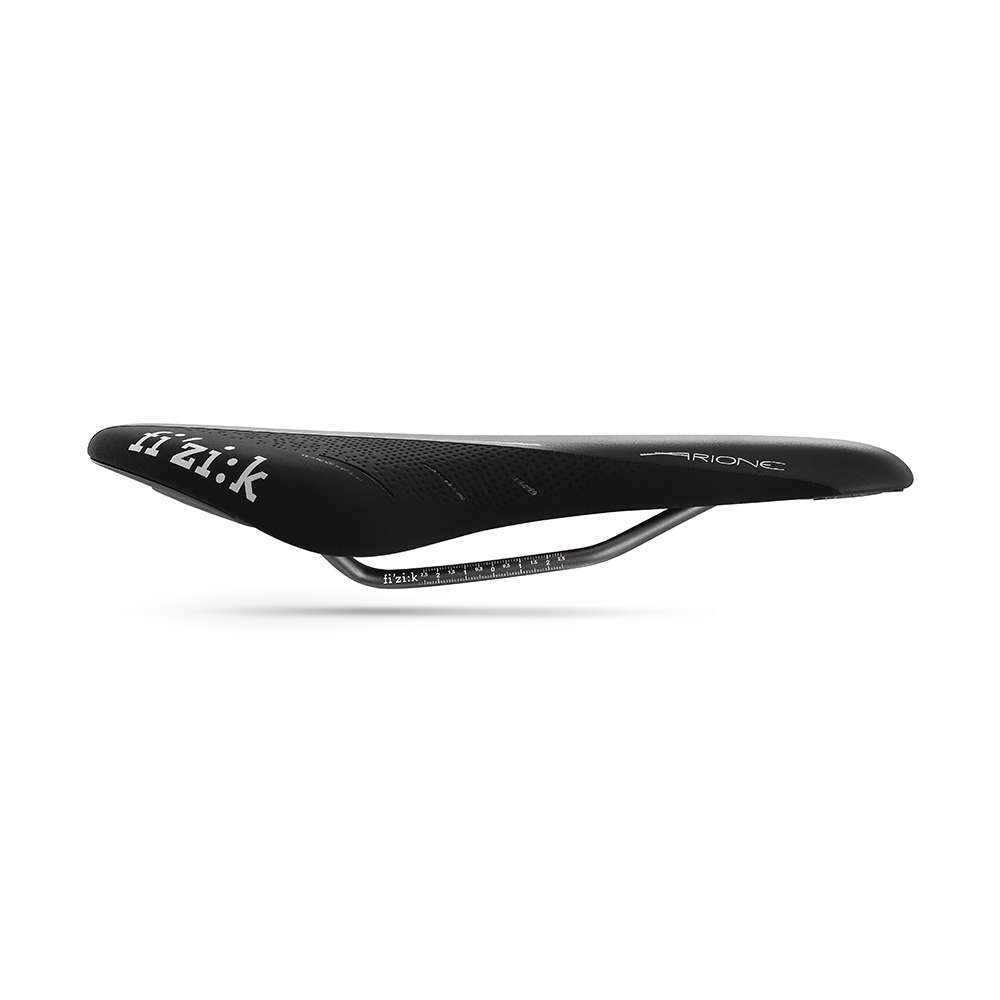 Fizik Arione R3 Kium Large Zadel Zwart