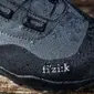 Fizik Terra Nanuq Flat Mountainbikeschoenen GTX Zwart/Grijs