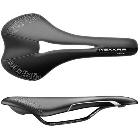 Selle Italia Nekkar PLUS ブラックサドル Selle Italia Nekkar Plus Flow S2 Zadel Zwart