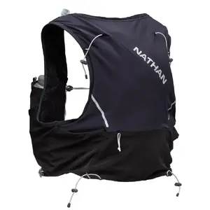 Nathan Pinnacle Pro Drinkvest 6L Zwart