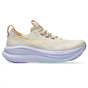 ASICS Gel-Nimbus 28 Trail Hardloopschoenen Beige/Wit Dames