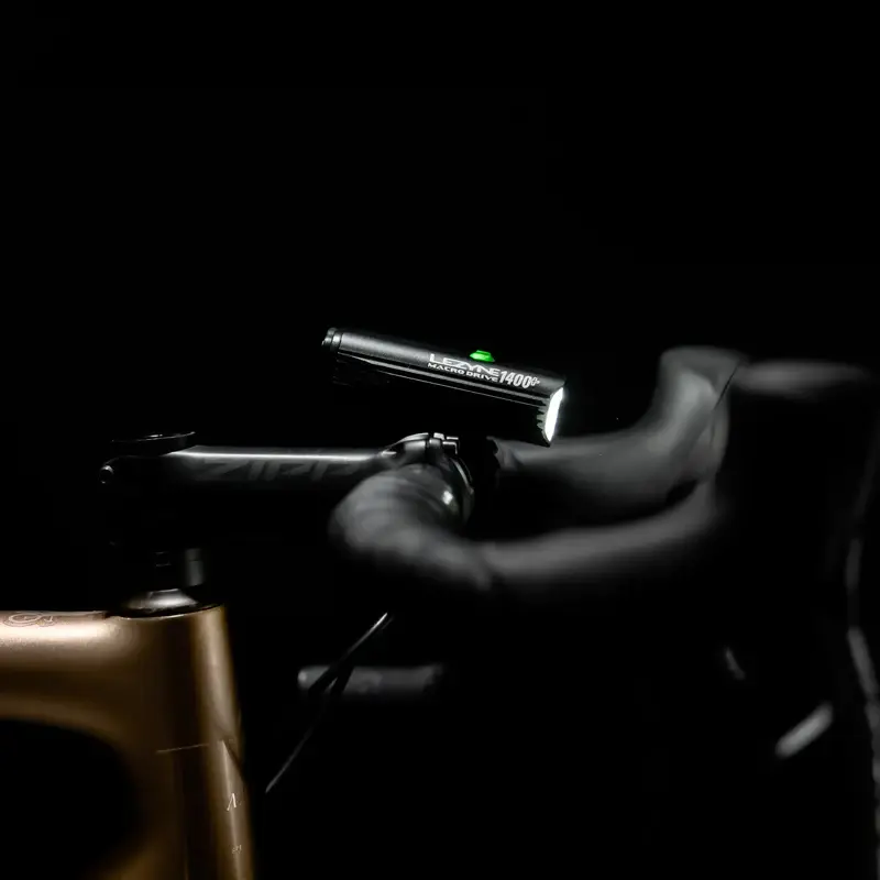 Lezyne Macro Drive 1400+ Koplamp Zwart