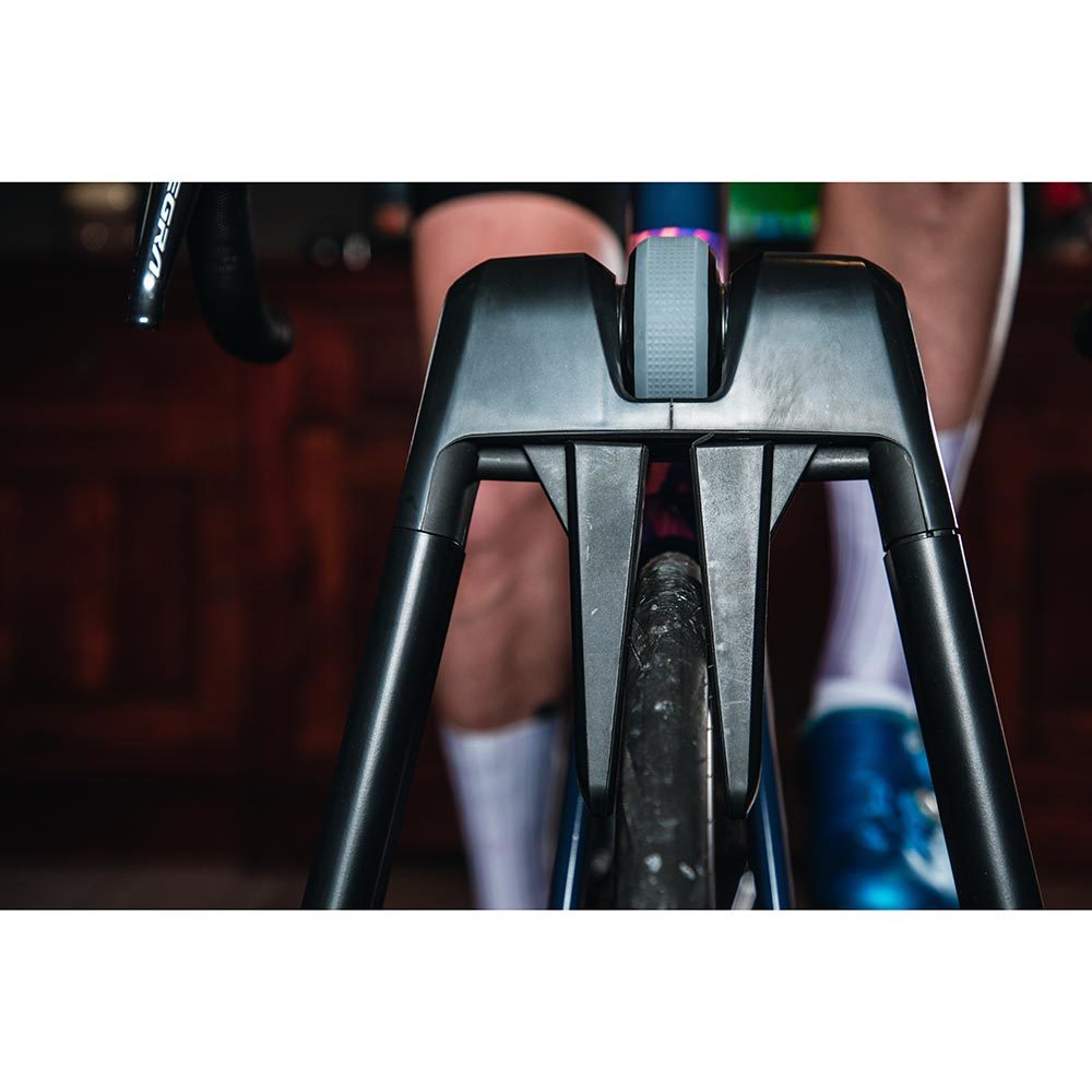 Wahoo KICKR ROLLR Smart Bike Roller