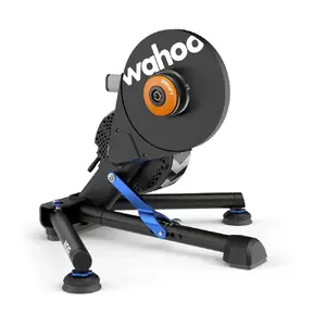 Wahoo KICKR V6 Fietstrainer Met Zwift Cog en Click