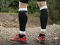 Compressport R2 v2 Compressiekousen Zwart