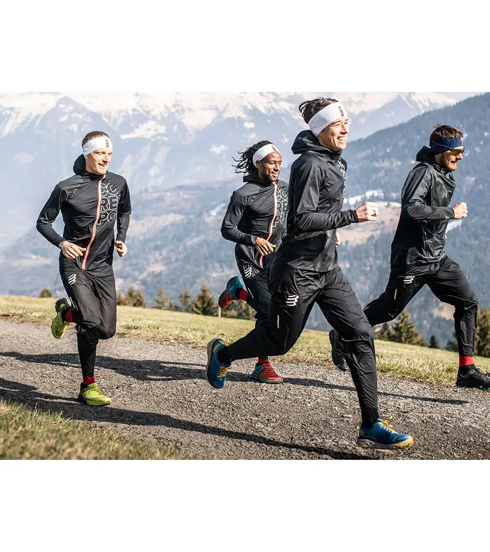 Compressport Hurricane Waterproof 10/10 Hardloopbroek Lang Zwart Heren