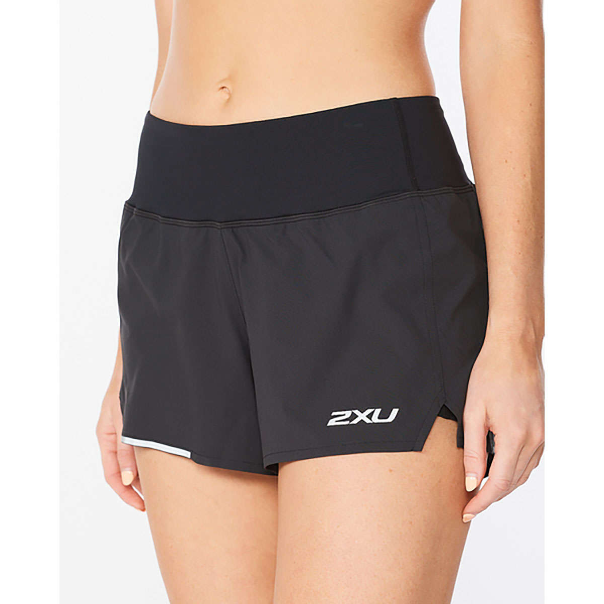 2XU Aero 2-in-1 3 Inch Hardloopbroek Kort Zwart Dames