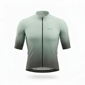 Q36.5 x Oakley Clima Fietsshirt Korte Mouwen Groen