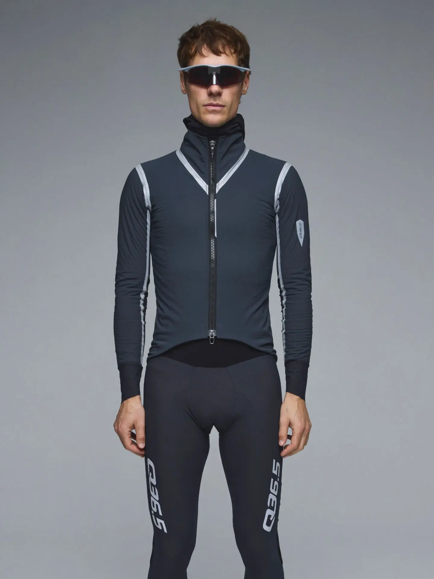 Q36.5 Vampire Hooded Fietsjack Grijs