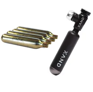 XAND CO2 Pomp + Tubeless Reparatie + CO2 Patronen 20 gram 4-stuks