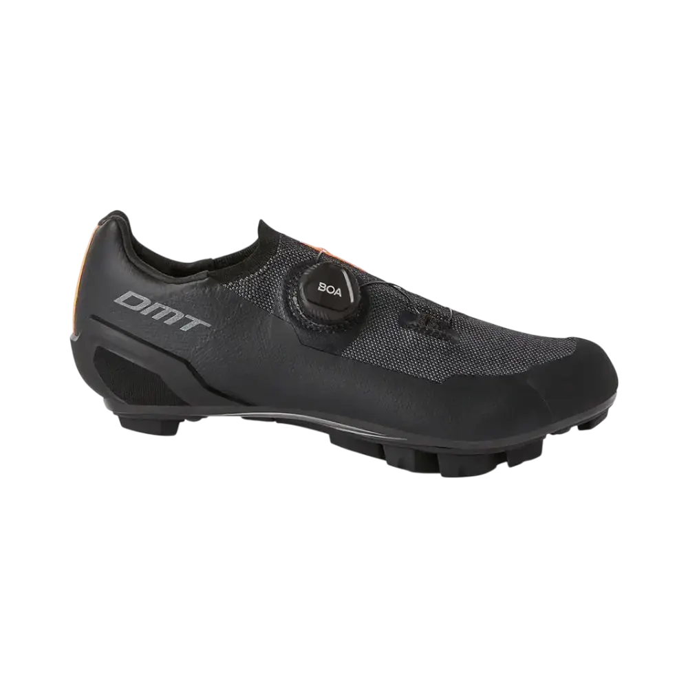 DMT KM30 Mountainbikeschoenen Zwart/Zwart Heren
