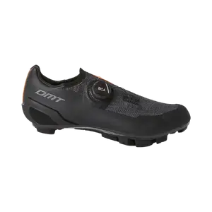 DMT KM30 Mountainbikeschoenen Zwart/Zwart Heren
