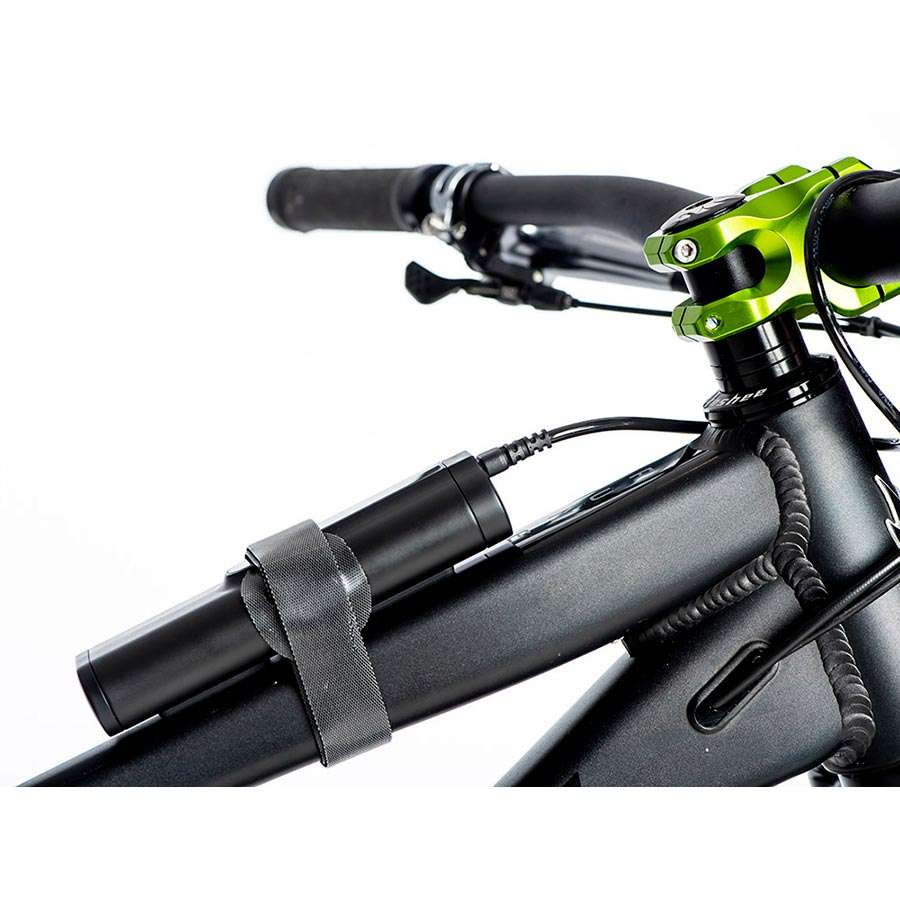 Gloworm XS 2.0 2800 Lumen Koplamp Zwart