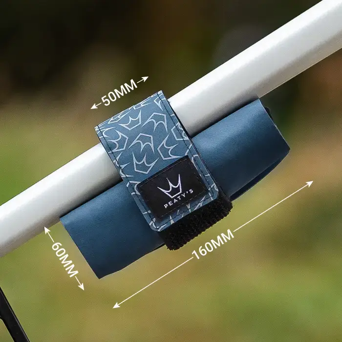 Peaty's HoldFast Trail Tool Wrap Blauw