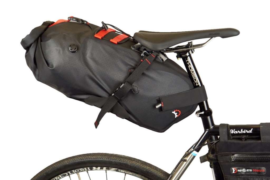 Revelate Designs Spinelock Zadeltas 10L Zwart