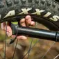 OneUp Components 100cc EDC Mini Pomp
