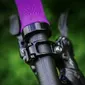 OneUp Components Lock-On Handvat Paars