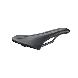 Repente Spyd 3.0 142mm LCF Zadel Carbon Rails Zwart