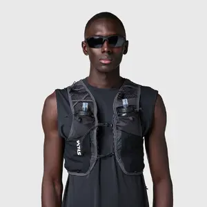 Silva Strive Fly Drinkvest Zwart